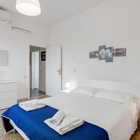 פירנצה Lulli Cozy Apartment With Balcony מראה חיצוני תמונה
