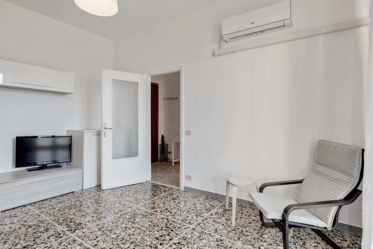 פירנצה Lulli Cozy Apartment With Balcony מראה חיצוני תמונה