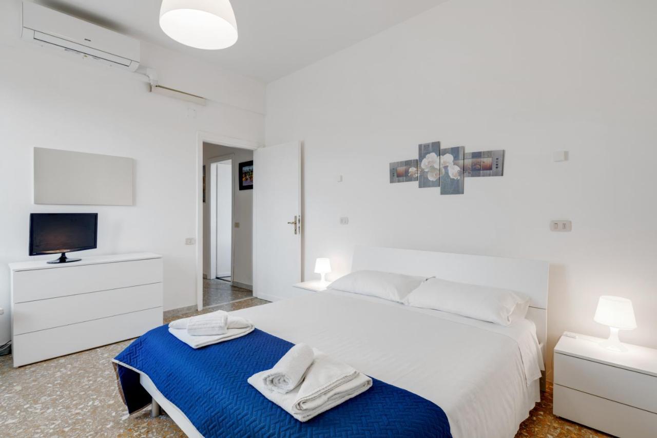 פירנצה Lulli Cozy Apartment With Balcony מראה חיצוני תמונה